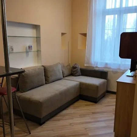 Anmar Kołobrzeg